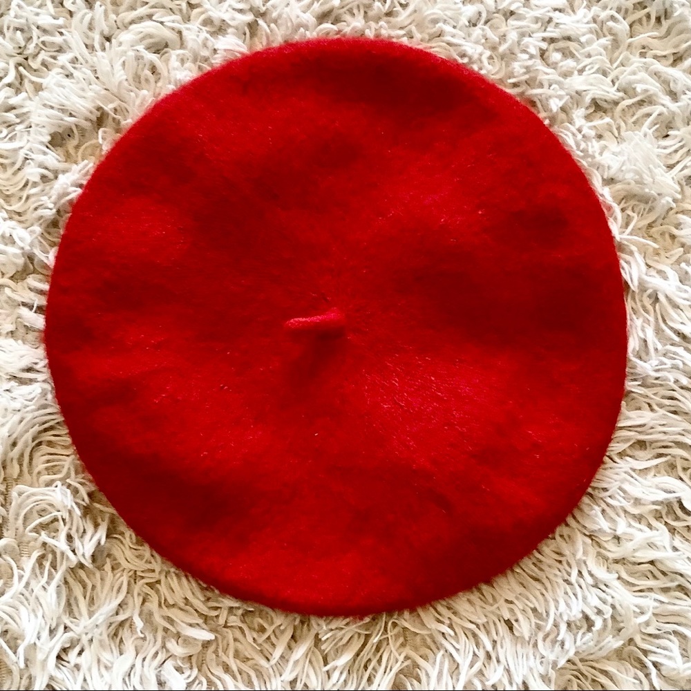 Red wool beret
